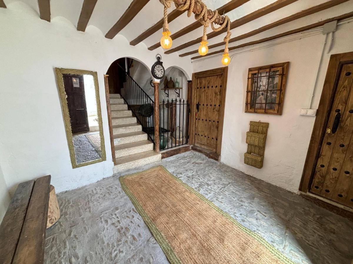 Вилла Casa De La Aguadora Иснатораф Экстерьер фото